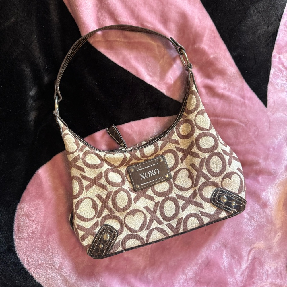 XOXO Tan and Brown Shoulder Bag